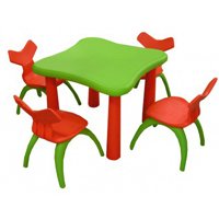 Детские столики и стульчики