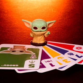 Карточная игра "Мандалорец Грогу" Something Wild Funko 64175 с фигуркой
