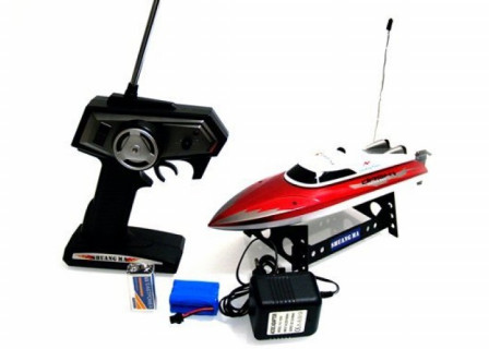 Катер на радиоуправлении 7009 с подставкой