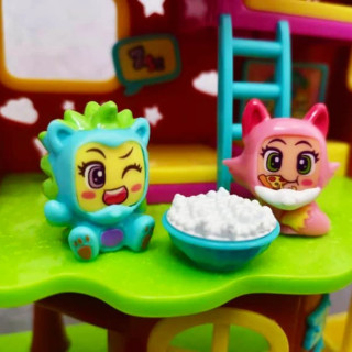 Игровой набор с фигурками "Домик на Дереве" Moji Pops PMPSP112IN20 (домик, 2 фигурки, аксессуары)