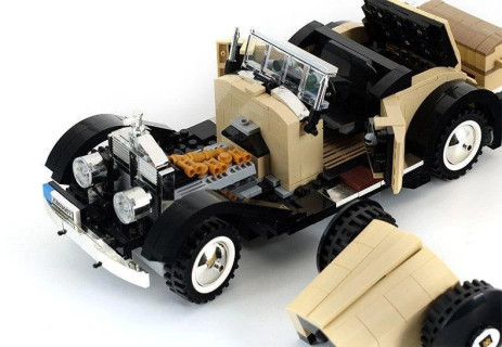 Конструктор XINGBAO XB-03007 MOC Rolls-Royce Noble, 810 элемента