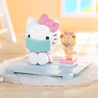 Фигурка-сюрприз "Милая подружка" Pop Top Hello Kitty 23WH-002 в ассортименте