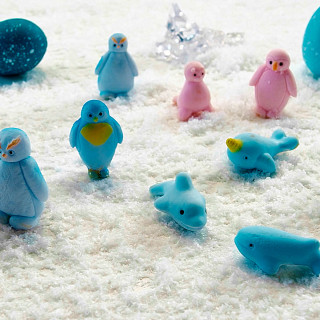 Растущая игрушка "Пингвины и друзья" #sbabam T049-2019 в яйце "Penguin Еggs"