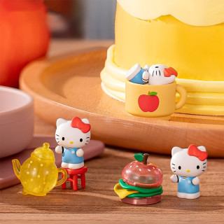 Фигурка-сюрприз "Яблочный воркшоп" Pop Top Hello Kitty 24WH-007 в ассортименте