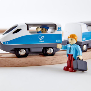 УЦЕНКА!!! Игрушечная деревянная железная дорога Hape E3729-UC с фигурками