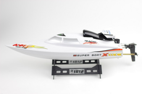 Катер на радиоуправлении 1812-1 с подставкой