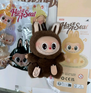 Детская мягкая игрушка-брелок The Monsters Labubu Labubu-2 в ассортименте