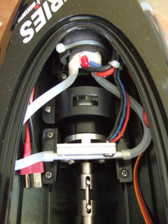 Катер на р/у Fei Lun FT012 High Speed Boat бесколлекторный 