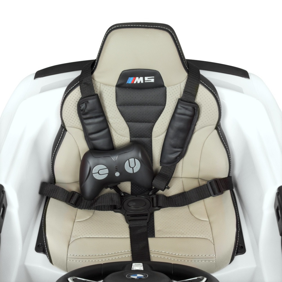 Дитячий електромобіль Bambi M 4791EBLR-1 BMW до 30 кг. - гурт(опт), дропшиппінг 