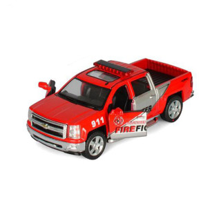 Инерционная машинка "FireFighter" Chevrolet Silverado KT5381WPR(Red) красный, масштаб 1:46