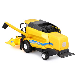 Автомодель комбайн Зерносборный "New Holland TC5.90" Bburago 18-31722 (1:24)